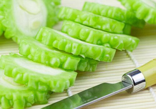 苦瓜生吃有什么好处,生吃苦瓜有什么好处,生吃