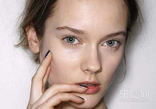 角质层厚的表现,怎样知道皮肤角质层厚,角质层