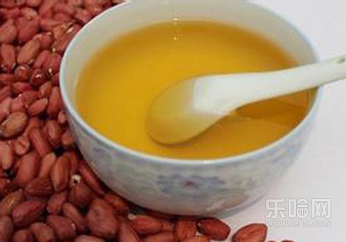 花生油的功效与作用,花生油有什么好处,花生油