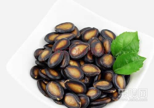 西瓜子的功效与作用,西瓜子的功效与作用及禁