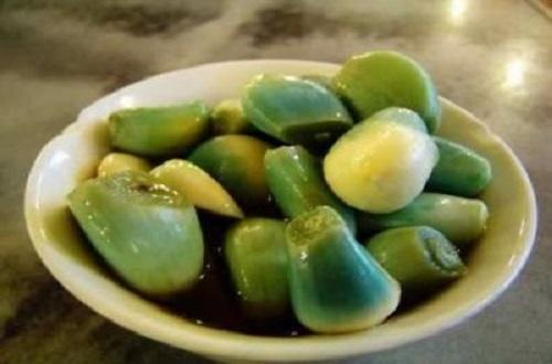 大蒜泡酒功效与作用,大蒜泡酒的制作方法