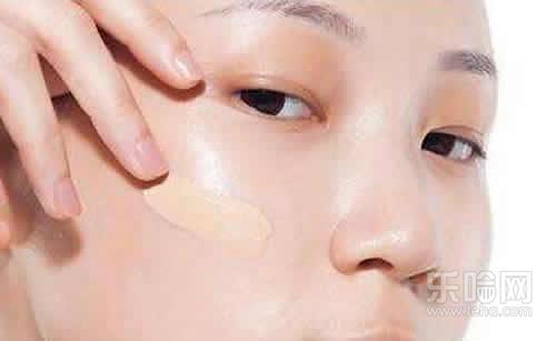 素颜霜可以代替bb霜吗