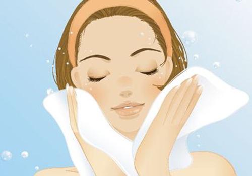 卸防晒霜用卸妆水还是卸妆油,卸防晒霜用洗面