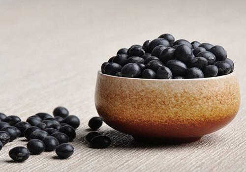 脱头发吃什么食物好,脱发吃什么食物,吃什么防