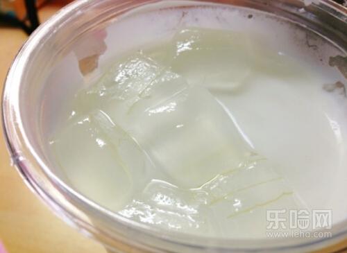 激光点痣后有红印怎么办,激光点痣后留下的红