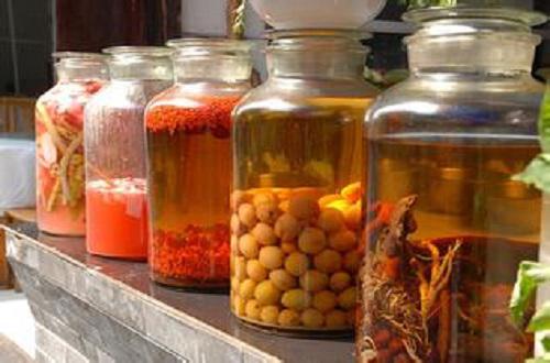 枸杞泡酒多长时间可以喝,枸杞泡酒多久能喝,枸