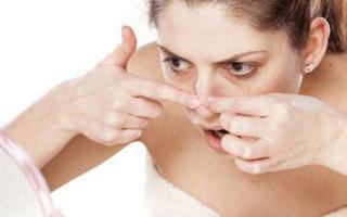 皮肤粗糙毛孔大怎么办