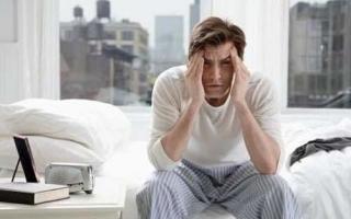 智齿牙龈肿痛怎么办 智齿不拔有什么危害