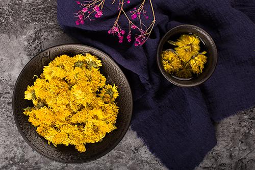 菊花和什么一起泡最好 菊花和什么一起泡降火【多图】