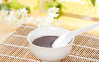 黑芝麻糊晚上可以喝吗 晚上吃黑芝麻糊会长胖