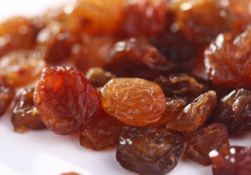 葡萄干泡醋的功效 这些功效你都知道吗