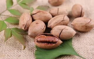 经常熬夜吃什么水果对皮肤好 女人就应该吃这