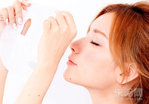 长痘痘能敷面膜吗,长痘痘可以敷面膜吗,长痘了