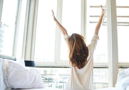早上起床做什么好 你养成这些好习惯了吗