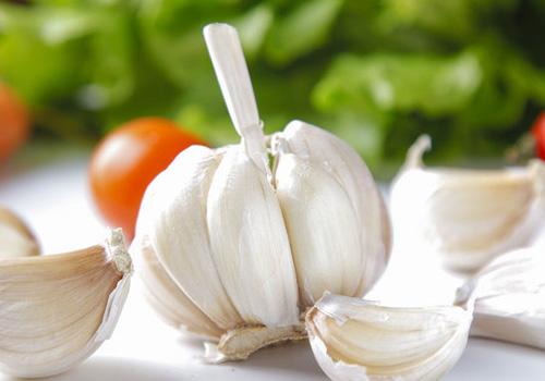 大蒜冰糖水一天喝几次