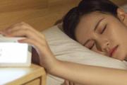 夏季失眠泡脚有用吗 夏季怎么才能避免失眠