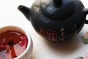 白茶玫瑰水