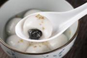 汤圆煮出来为什么会红 汤圆煮后变红还能吃吗
