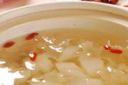 银耳红枣汤哺乳期能喝吗 哺乳期喝银耳红枣汤的好处