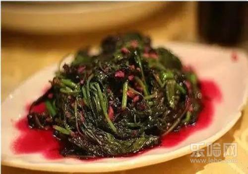 吃苋菜大便会红吗