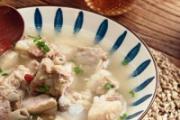 羊肉汤可以放山药吗 羊肉汤里面加什么配菜好吃