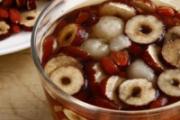 山楂泡茶有什么功效 山楂泡茶可以降尿酸吗