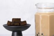 珍珠奶茶茶和奶的比例 奶茶是茶和奶在一起煮么