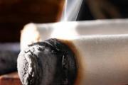 房间熏艾条的正确时间 房间里熏艾叶能待人吗
