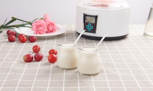 过期酸奶的11个妙用,喝了过期的酸奶会怎样