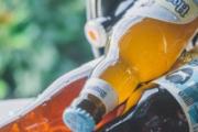 喝完啤酒喝苏打水好不好 喝啤酒后吃什么解酒