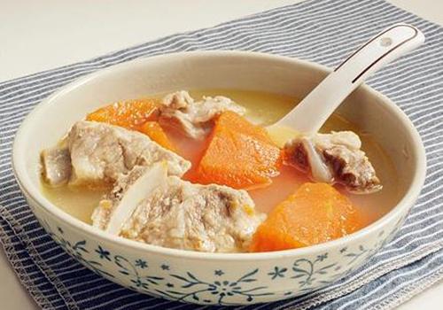 木瓜炖排骨的功效与作用 木瓜炖排骨的营养价值 木瓜炖排骨的适宜人群和禁忌人群 乐哈健康网