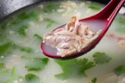 萝卜羊肉汤上火吗 羊肉汤放什么不上火