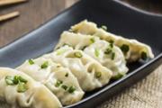 饺子馅里面要加水吗 饺子馅需要炒一下吗