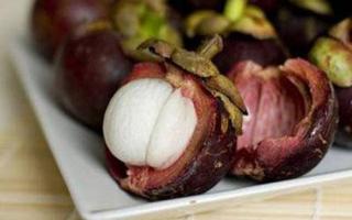 山竹中间的核能吃吗