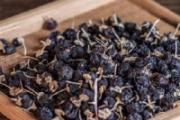 黑枸杞能不能用开水泡 黑枸杞有什么功效作用