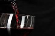 乙肝患者喝红酒能行么 红酒对乙肝有什么影响