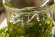 香菜煮水喝有什么功效 香菜煮水可以祛斑吗