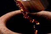 黄酒和花雕酒哪个对身体好 做菜用黄酒好还是花雕酒好