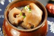 蹄花莲藕汤
