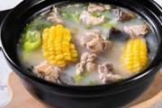 排骨汤怎么炖才鲜美 煲排骨汤加什么料比较好
