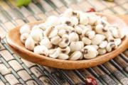 薏米煮粥泡多久合适 薏米粥需要放糖吗