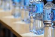 夏天矿泉水放车里还能喝吗 矿泉水放车上多久不能喝