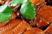 鸭肉与什么搭配最好 鸭肉和什么一起炒好吃