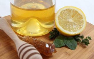 蜂蜜搭配什么喝最好 8种搭配美容养颜