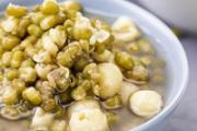 绿豆汤水煮干后能再加水煮吗 绿豆汤水放少了怎么办
