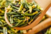 莲子心泡水喝能去火吗 莲子心泡水喝有什么好处