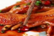 红烧鸡爪怎么去腥味 红烧鸡爪烧多久能熟