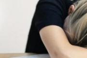 压力大会有什么症状 上班族压力大？腹痛、腹泻等肠胃问题上身！