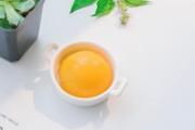 黄桃和油桃的区别 吃黄桃的好处