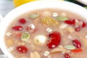红豆薏米水饭后可以喝吗 空腹能喝红豆薏米水吗